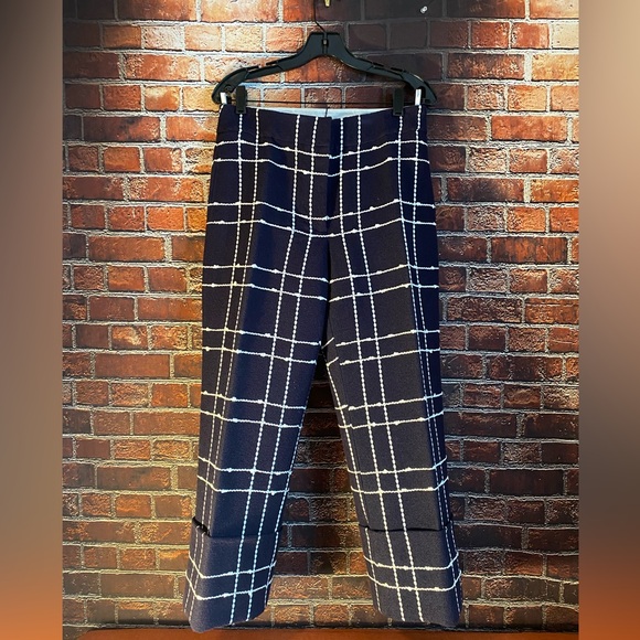 Oscar de la renta tweed trousers. Size 6. Made in Italy. Brandnew.